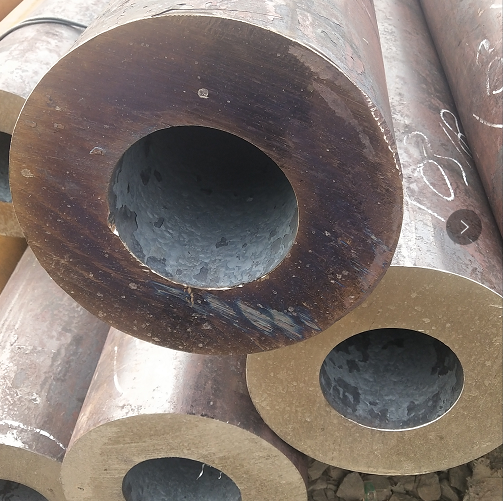 大口径厚壁钢��? border=